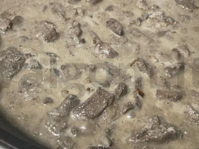 Kalakutienos kepenėlės grietinės padaže Žingsnis 5