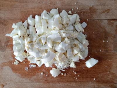 Okroška su marinuotais agurkais Žingsnis 2