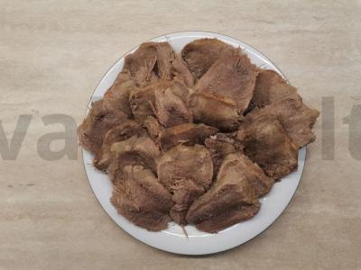 Klasikinis virtas liežuvis su prieskoniais pagrindine nuotrauka