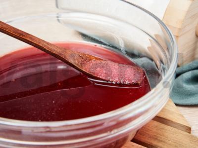 Morsse su spanguolėmis ir šaldytomis vyšniomis Žingsnis 2