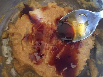 Pyragas su svarainiais ir uogiene Žingsnis 3