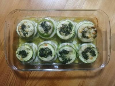 Cukinija, kepta su sūriu ir riešutais Žingsnis 4