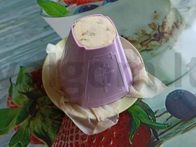 Velykos be kepinių su šokolado ir vanilės varškės šokoladu su džiovintais vaisiais Žingsnis 8