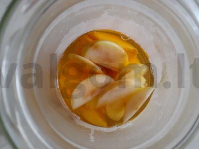 Žalioji arbata su nektarinais ir obuoliais Žingsnis 4