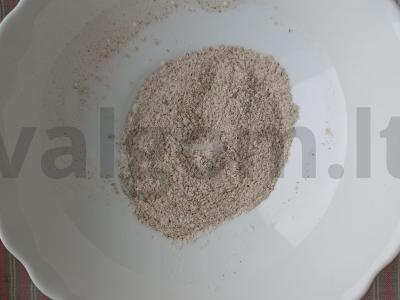 Traškios vištienos kojos Žingsnis 1