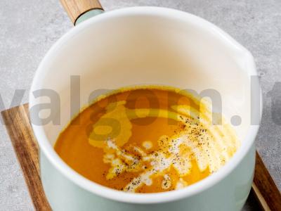 Moliūgų tyrės sriuba su krevetėmis Žingsnis 1