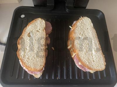 Užkandis - traškūs naminiai karšti sumuštiniai Žingsnis 6