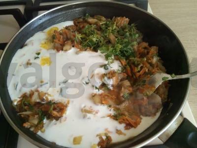 Aromatingi austrių grybai, troškinti grietinėje Žingsnis 3