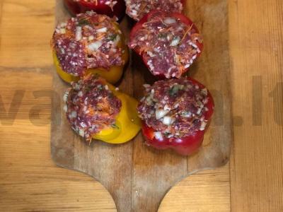 Kepti įdaryti pipirai su kefyro padažu Žingsnis 4