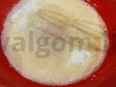 Namų sūrio pyragėliai su manų kruopomis Žingsnis 2