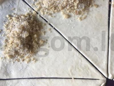 Smėlio bandelės su riešutų įdaru Žingsnis 2