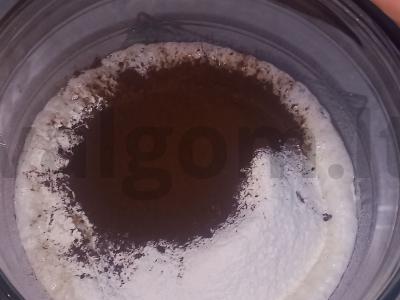 Drėgnas šokoladinis biskvitas su pienu Žingsnis 3