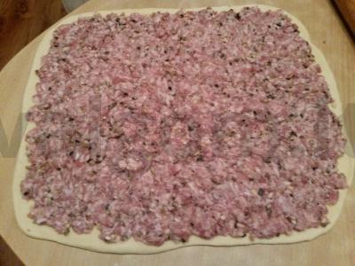 Lengvai pagaminami pelmeniai „Sraigė su grybais“ Žingsnis 6