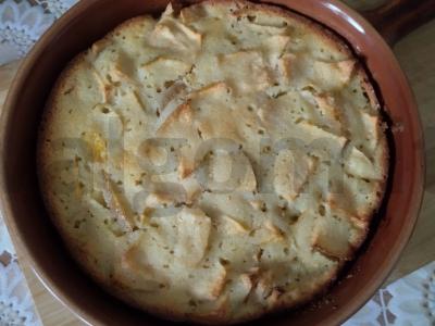 Obuolių pyragas su kefyru Žingsnis 4