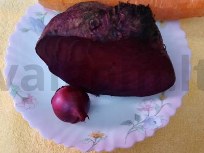 Vingretas su šviežiais agurkais Žingsnis 1