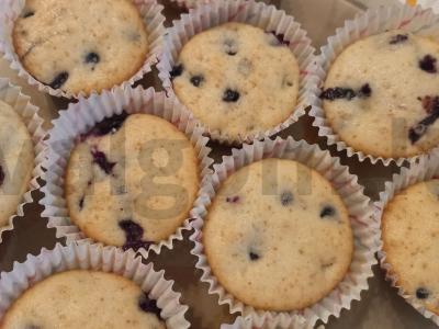 Uogų keksai su pienu ir sviestu Žingsnis 6