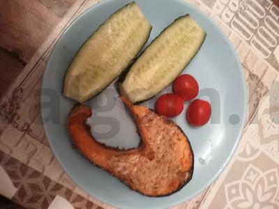 Raudonosios žuvies kepsnys su sezamo padažu pagrindine nuotrauka