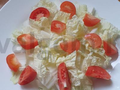 Cezario salotas su vištienos filė ir sojų padažu Žingsnis 3