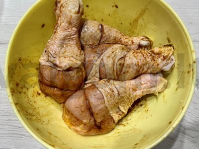 Sultingi vištienos blauzdelės sojos padaže Žingsnis 2