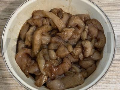 Funchosa su daržovėmis ir vištiena Žingsnis 1