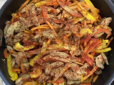 Funchosa su daržovėmis ir vištiena Žingsnis 5