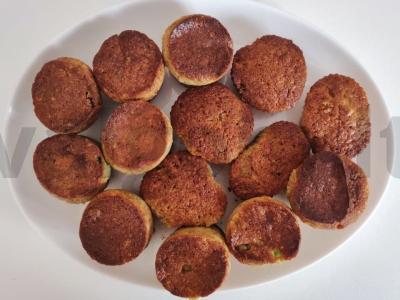 Namų Velykų keksas su cukatais pagrindine nuotrauka