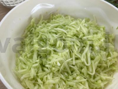 Cukinijų blynai Žingsnis 2