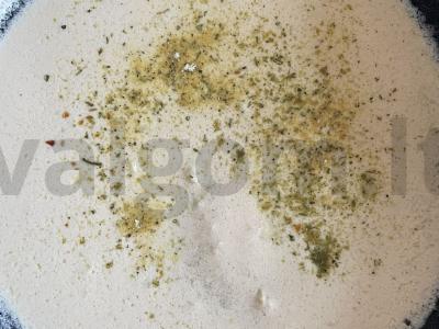 Krevetės grietinėlės ir česnako padaže Žingsnis 3