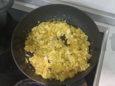 Keptas cukinijas su kiaušiniu Žingsnis 4