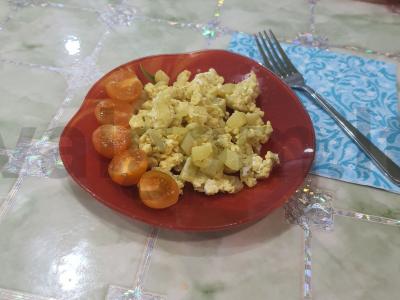 Keptas cukinijas su kiaušiniu pagrindine nuotrauka