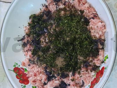 Sultingas liulė-kebabas iš kiaulienos faršo orkaitėje Žingsnis 2