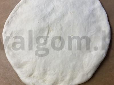 Pica ant itališko tešlos Žingsnis 1