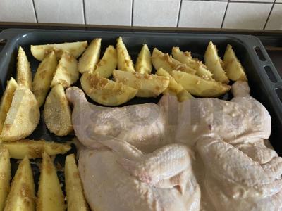 Kepta vištiena su kaimiškais bulvėmis Žingsnis 3