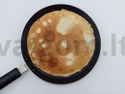 Skaniausi blynai su moliūgu ant kefyro Žingsnis 1