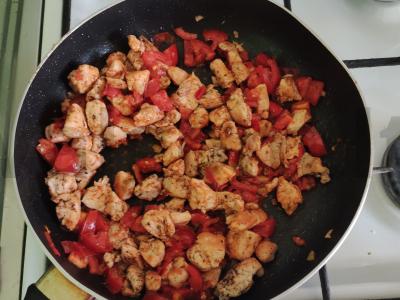 Makaronai su vištiena ir mocarela Žingsnis 4