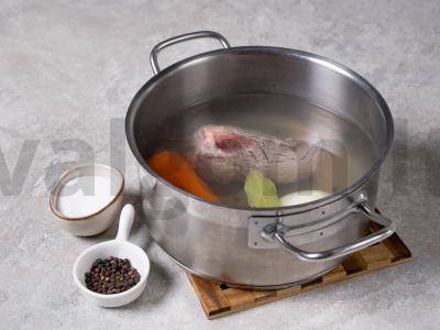 Sriuba su jautiena ir bulvėmis Žingsnis 2