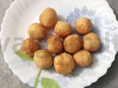 Sūrio rutuliukai fritiūre pagrindine nuotrauka