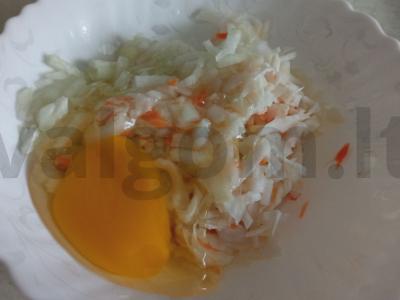 Marinuotų kopūstų kotletai Žingsnis 1