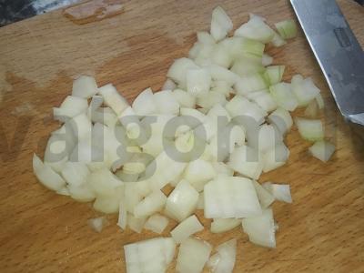 Sriuba iš kiaulienos kaulų su makaronais Žingsnis 4