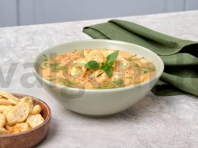 Vegetariškas žirnių sriubos tyrė pagrindine nuotrauka