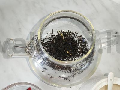 Spanguolių arbata Žingsnis 1