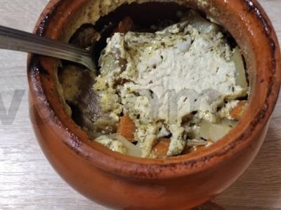 Namų stiliaus kalakutienos troškinys pagrindine nuotrauka