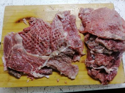 Kiaulienos kotletai Žingsnis 1