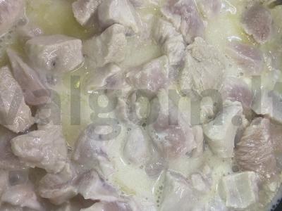 Šiltas salotas su vištienos krūtinėle ir sūriu Žingsnis 2