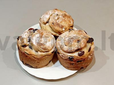 Raisinų pyragas „Zavitushka“ pagrindine nuotrauka