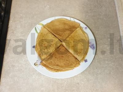 Blynai su cukinija ir viso grūdo miltais pagrindine nuotrauka