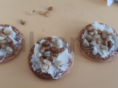 Sausainiai su riešutais ir sūriu Žingsnis 2