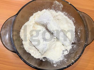 Namų stiliaus kepta žuvis Žingsnis 2