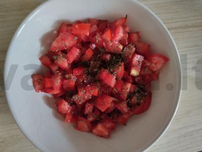 Brusketa su pomidorais Žingsnis 2