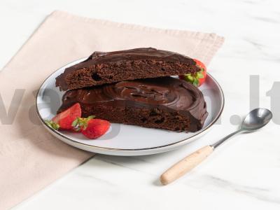 Paprastas šokoladinis pyragas su glazūra pagrindine nuotrauka